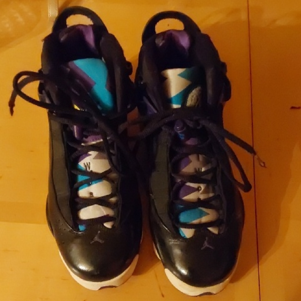 BLK VIBRANTVYELLOW VARSITY PURPLE NOIR NIKE AIR JORDANS 6 RINGS SIZE 7Y